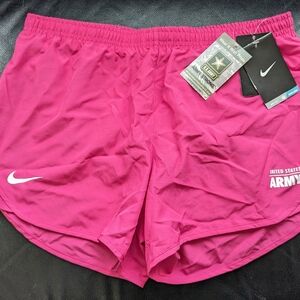 Women medium hot pink United States Army DRI-FIT running shorts mod tempo short